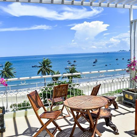 Sea View Dn Hotel Da Nang Exteriör bild