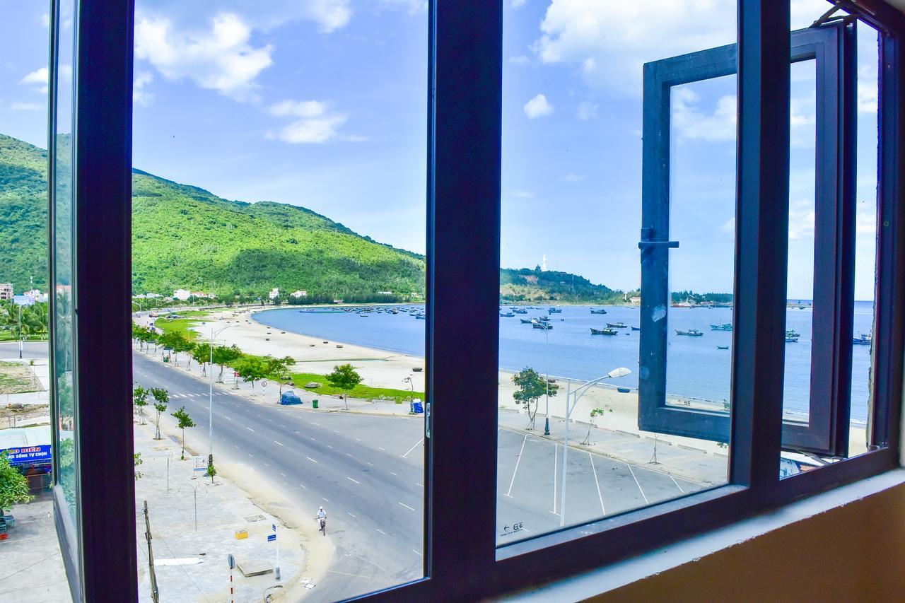 Sea View Dn Hotel Da Nang Exteriör bild