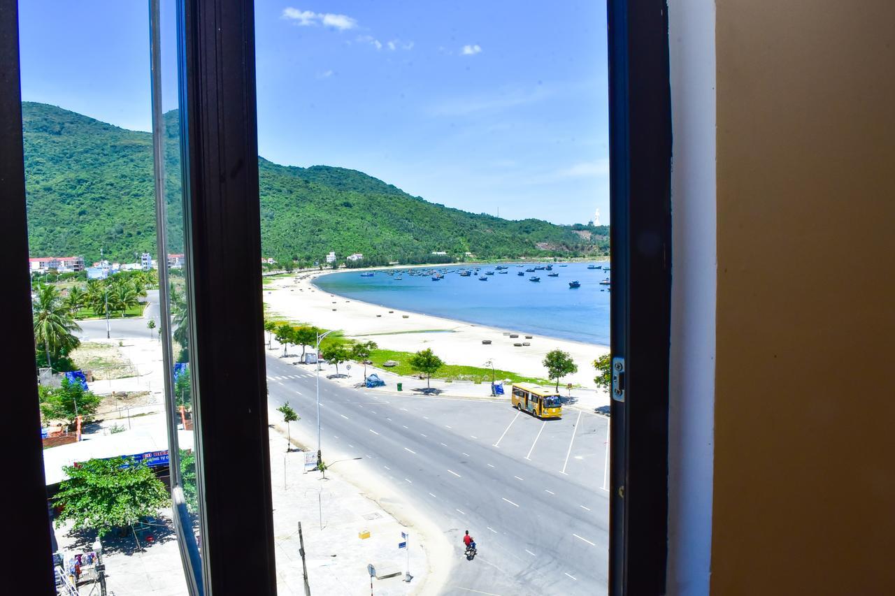 Sea View Dn Hotel Da Nang Exteriör bild