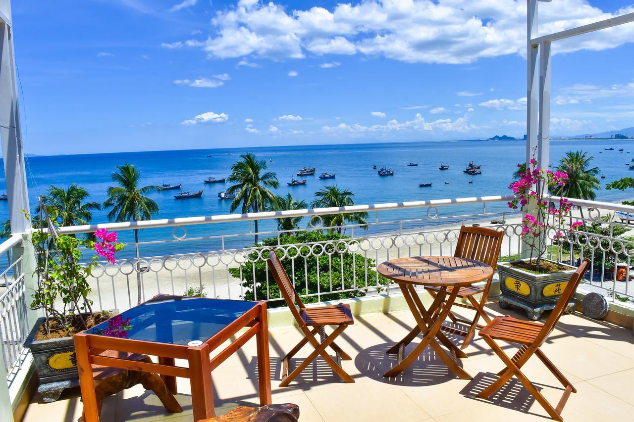 Sea View Dn Hotel Da Nang Exteriör bild